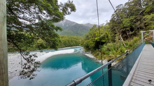 Die Blue Pools des Makarora River.