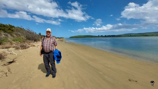 Ein schöner Strand, der zu einer Strandwanderung einlud.